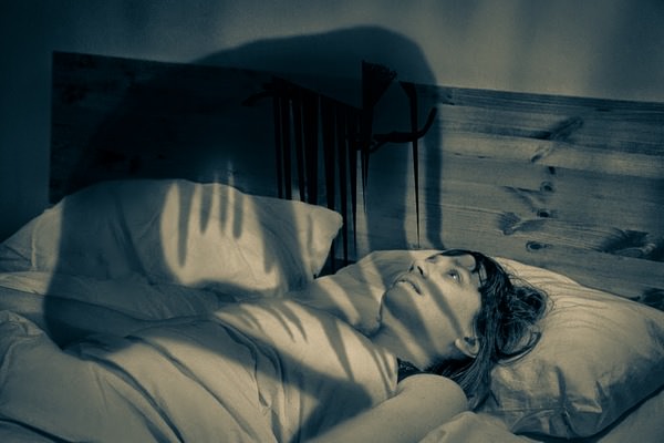 How To Stop Sleep Paralysis And Transform It Into A Lucid Dream